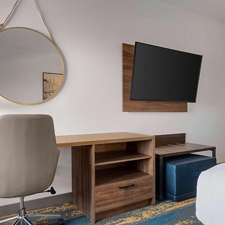 La Quinta Inn & Suites By Wyndham Denver Parker Bagian luar foto