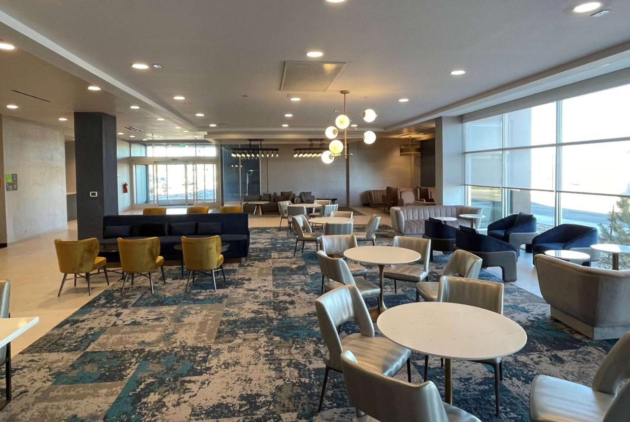 La Quinta Inn & Suites By Wyndham Denver Parker Bagian luar foto