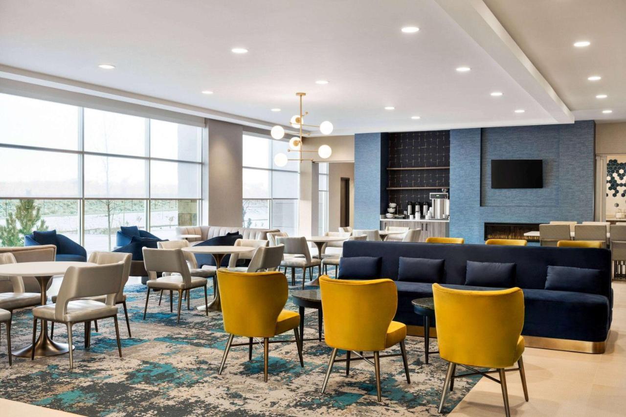 La Quinta Inn & Suites By Wyndham Denver Parker Bagian luar foto